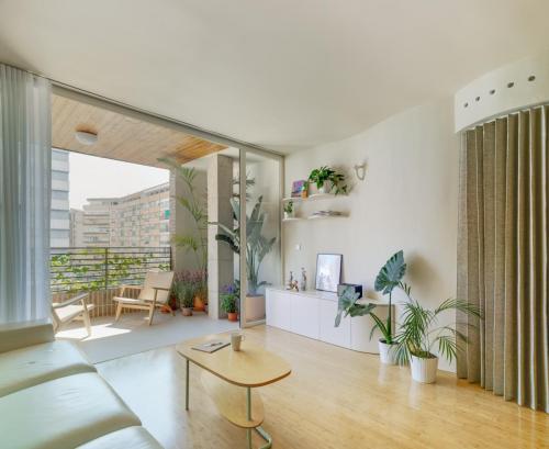 LAURA ORTÍN ARQUITECTURA