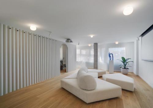 LAURA ORTÍN ARQUITECTURA