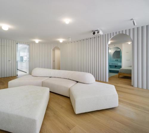 LAURA ORTÍN ARQUITECTURA