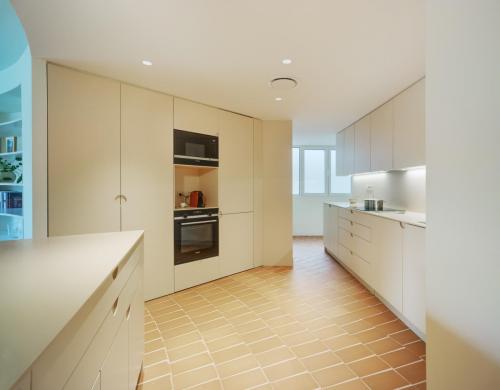 LAURA ORTÍN ARQUITECTURA